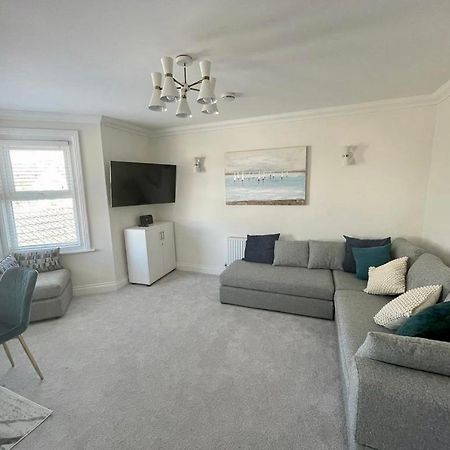Exquisite Apartment, Stone Throw From The Beach Bournemouth Luaran gambar