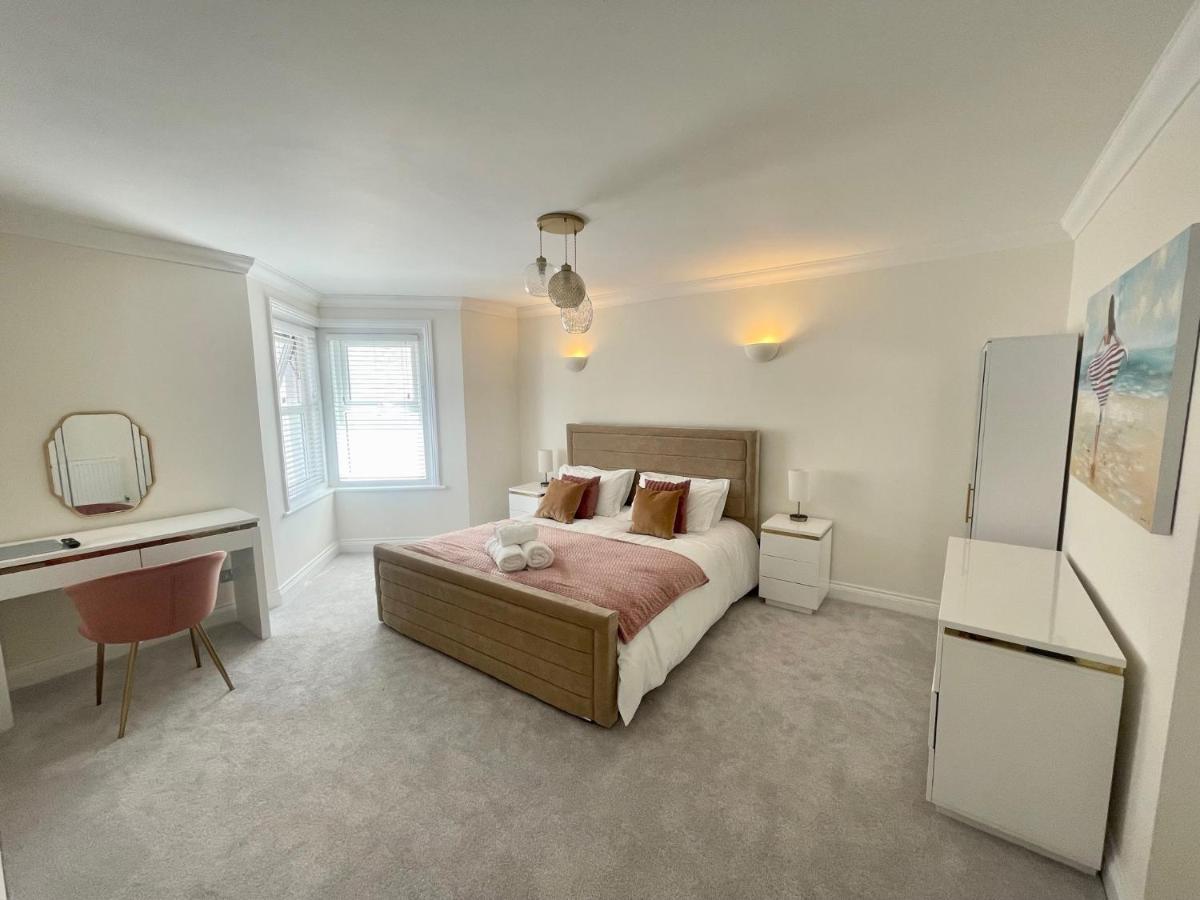 Exquisite Apartment, Stone Throw From The Beach Bournemouth Luaran gambar