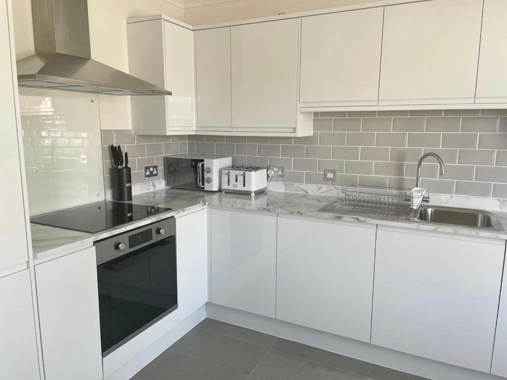 Exquisite Apartment, Stone Throw From The Beach Bournemouth Luaran gambar